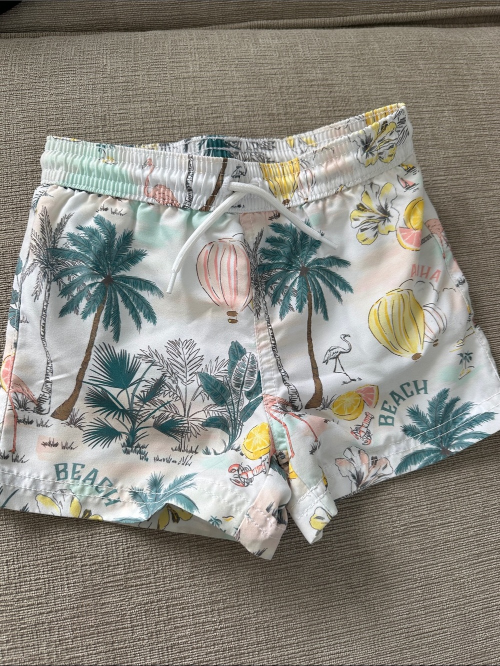 Janie and Jack White Swim Shorts with island pattern size 2T